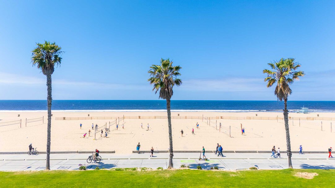 サンタモニカを訪れ、最高のカリフォルニアを体験しよう